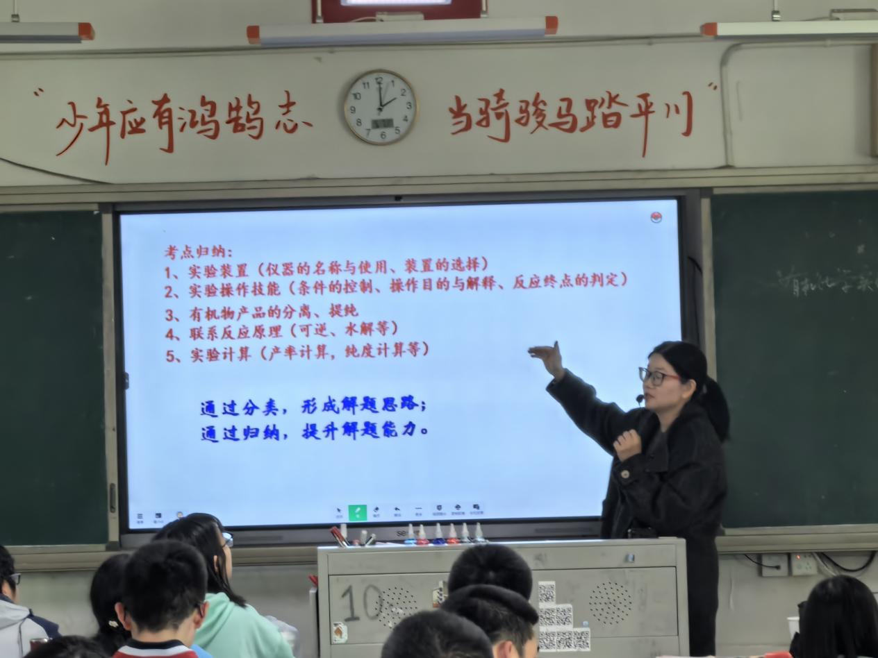 17190757ksht.jpg