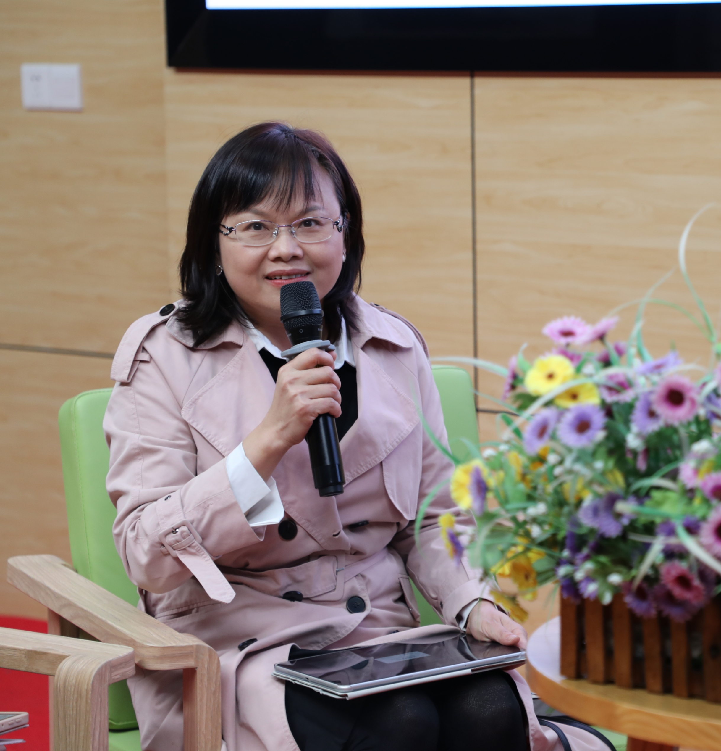 胡朝晖2.jpg 胡朝晖2.jpg