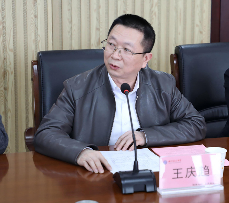 家委发言_副本.jpg 家委发言_副本.jpg