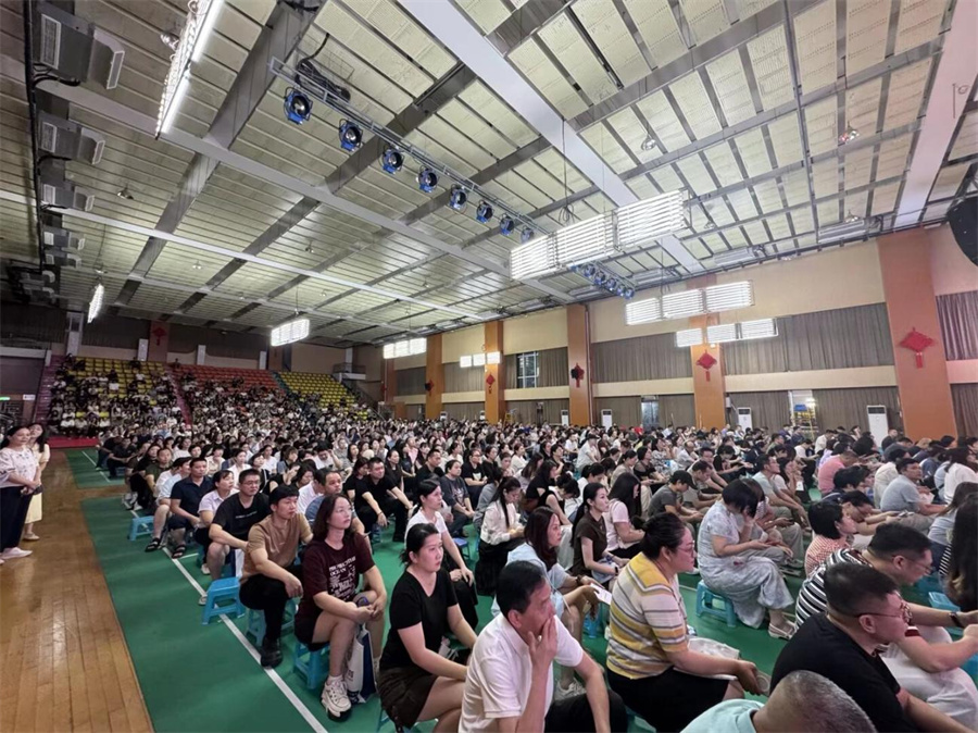 图片 1.jpg 图片 1.jpg